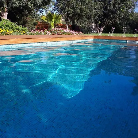 Quinta Carpas 아파트 타비라