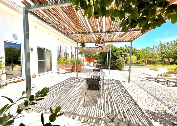 Quinta Carpas 公寓 *